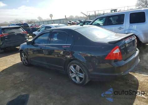 2010 Ford Fusion Sport z USA, uszkodzony, nr VIN 3FAHP0KC3AR220018